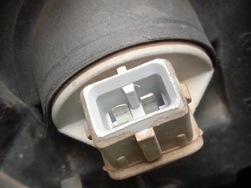 Recambio de faro izquierdo para citroën saxo 1.5 referencia OEM IAM 9636331780-89003434  2.SERIE