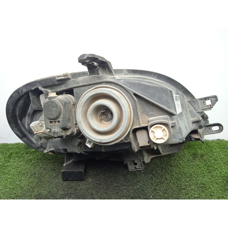 Recambio de faro izquierdo para citroën saxo 1.5 referencia OEM IAM 9636331780-89003434  2.SERIE