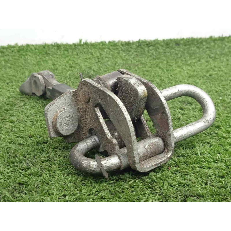 Recambio de retenedor puerta para iveco daily furgón 2.3 diesel cat referencia OEM IAM 3800395 DELANTERO.IZQUIERDO 