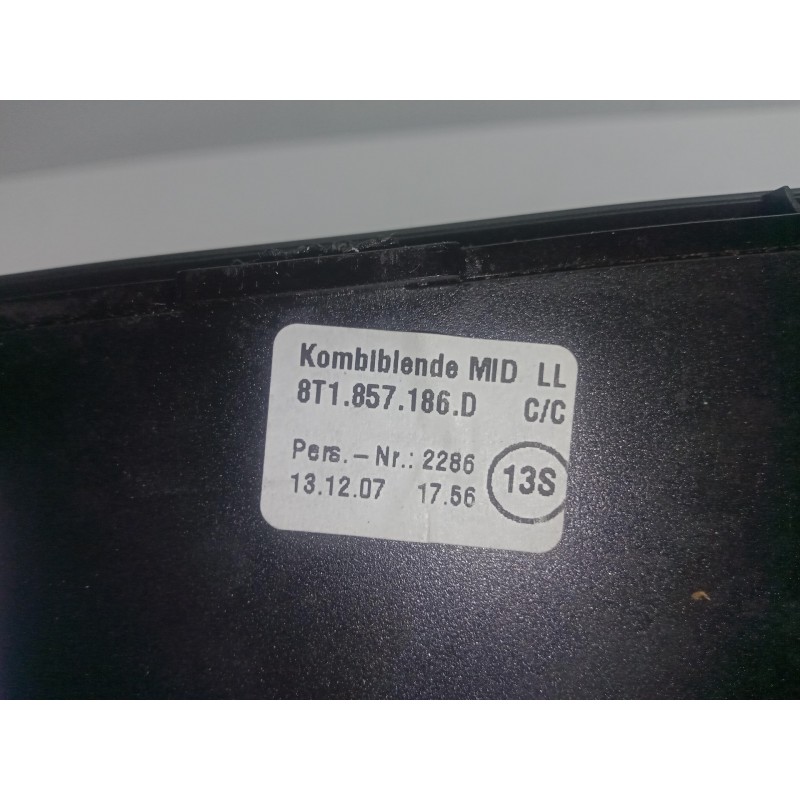 Recambio de moldura para audi a5 coupe (8t) 2.7 v6 24v tdi referencia OEM IAM 8T1857186D-8T1857186  