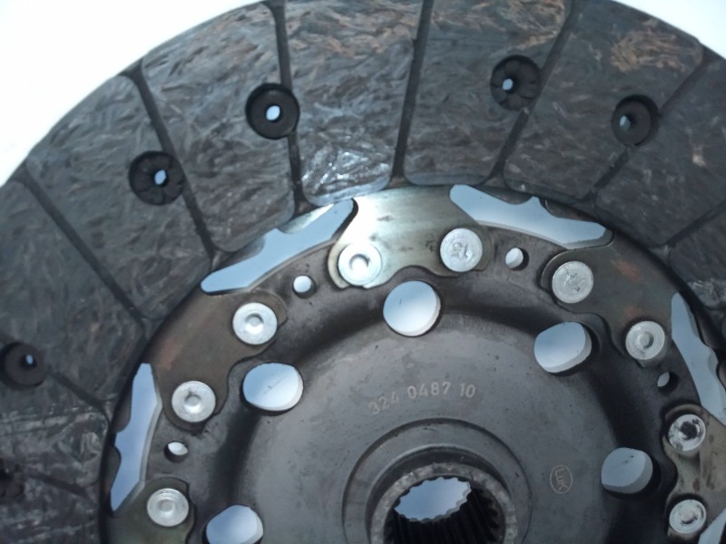 Recambio de kit embrague para hyundai tucson (jm) 2.0 crdi cat referencia OEM IAM 324048710  