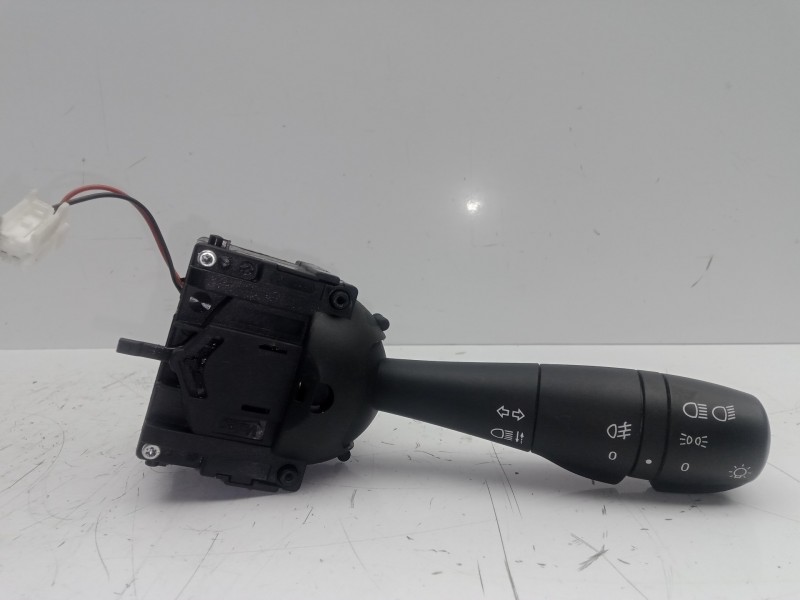 Recambio de mando luces para dacia dokker express 1.5 dci diesel fap cat referencia OEM IAM E10657779  