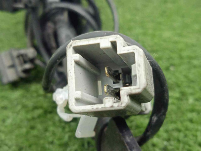 Recambio de enganche cinturon delantero izquierdo para iveco daily furgón 2.3 diesel cat referencia OEM IAM 5801455971  