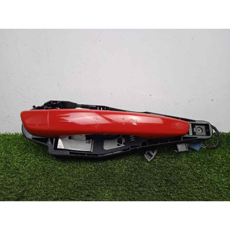 Recambio de maneta exterior delantera derecha para opel crossland x 1.2 referencia OEM IAM 9686433680 ROJO 