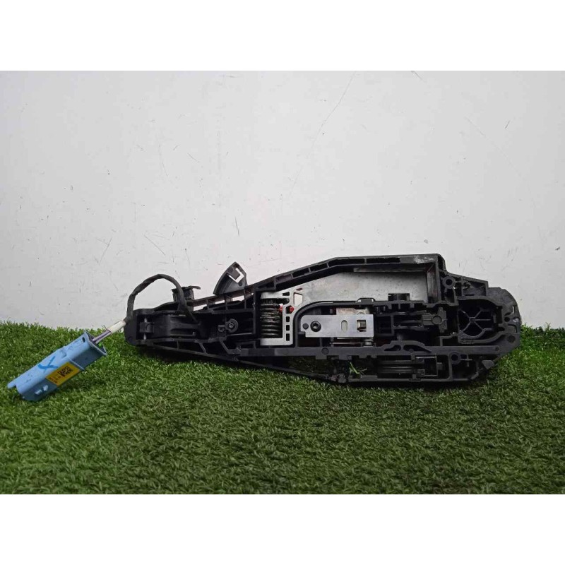 Recambio de maneta exterior trasera izquierda para opel crossland x 1.2 referencia OEM IAM SINREFERENCIA ROJO 