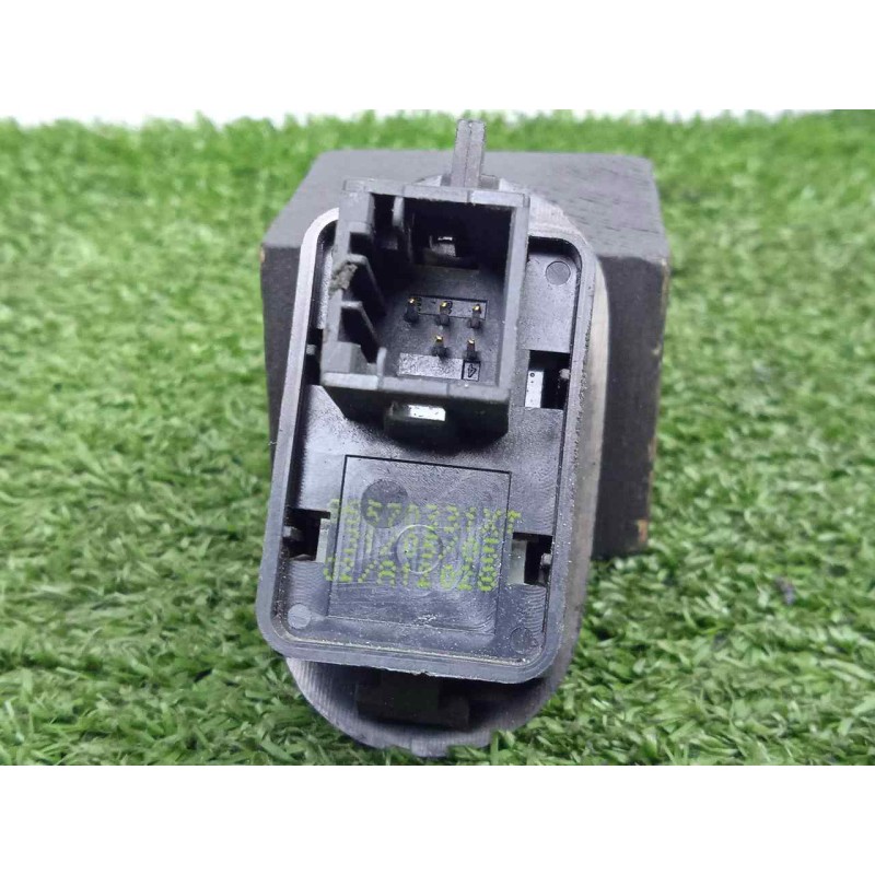 Recambio de mando elevalunas trasero izquierdo para peugeot 1007 1.4 hdi referencia OEM IAM 96570331XT  