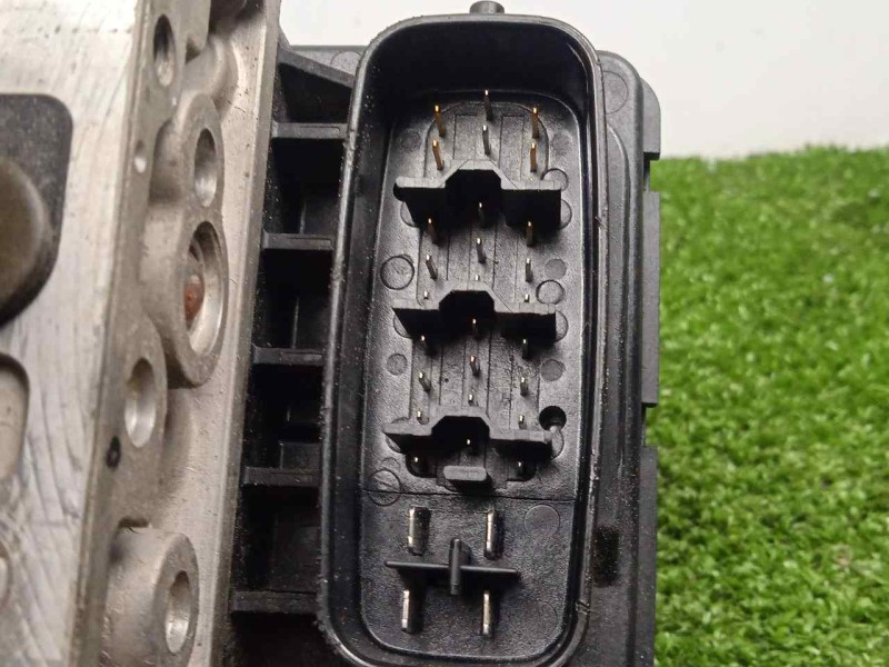Recambio de abs para toyota avensis verso (m20) 2.0 16v vvt-i referencia OEM IAM 4451044050-8954144050  