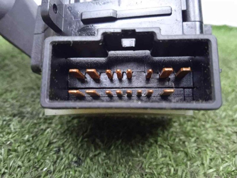 Recambio de mando luces para hyundai coupe (gk) 1.6 16v cat referencia OEM IAM 3283AA  16.PINES