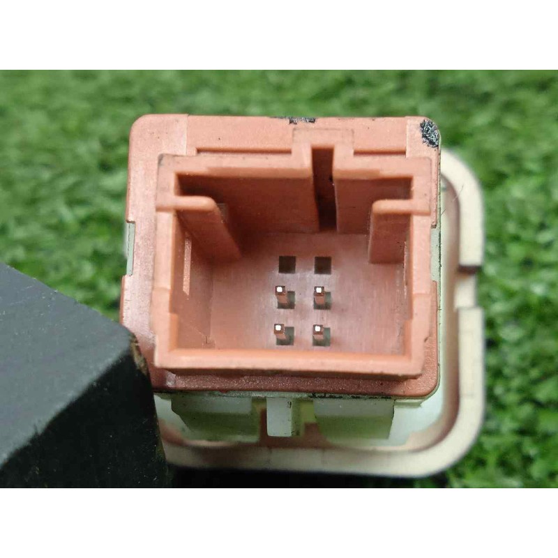 Recambio de warning para peugeot 1007 1.4 hdi referencia OEM IAM SINREFERENCIA  