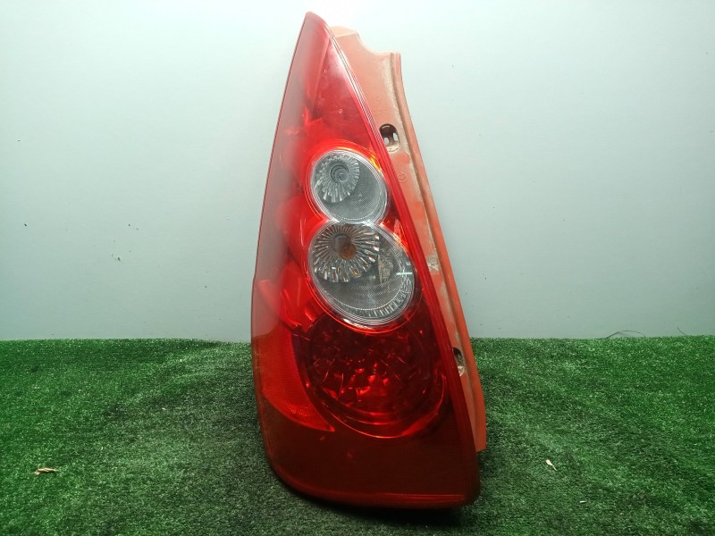 Recambio de piloto trasero izquierdo para mazda 5 berl. (cr) 2.0 turbodiesel cat referencia OEM IAM SINREFRERENCIA  