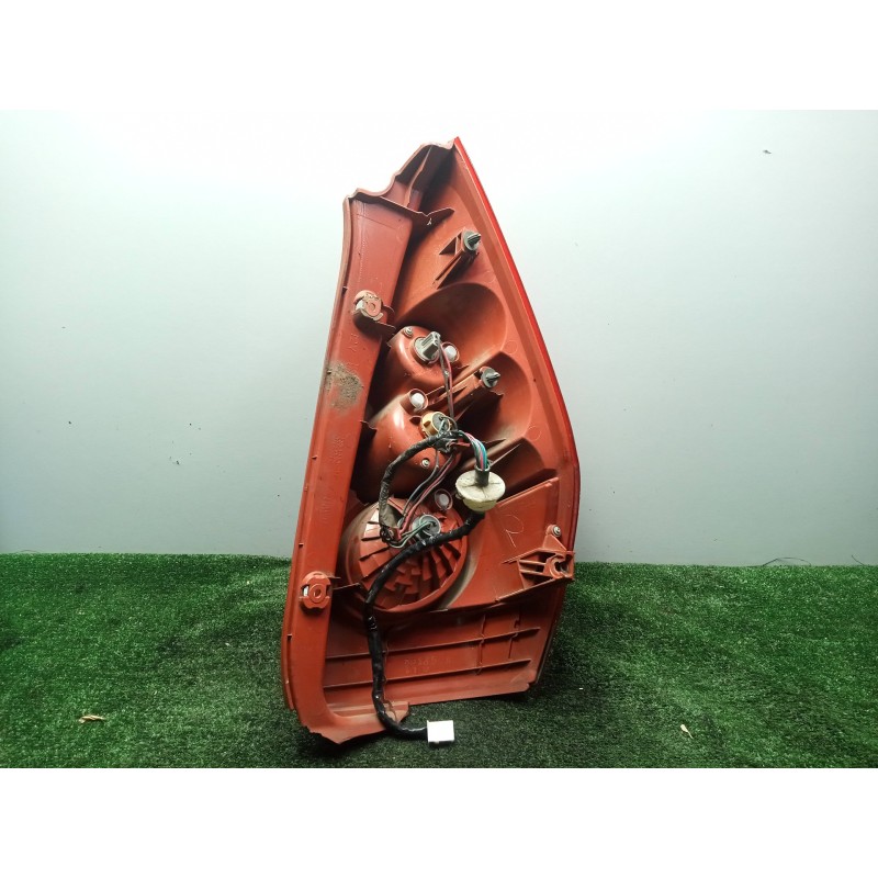 Recambio de piloto trasero izquierdo para mazda 5 berl. (cr) 2.0 turbodiesel cat referencia OEM IAM SINREFRERENCIA  