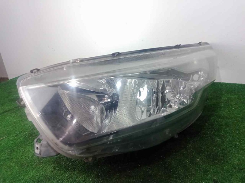 Recambio de faro izquierdo para iveco daily furgón 2.3 diesel cat referencia OEM IAM 5801473750 14-19 