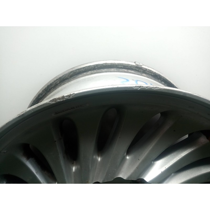 Recambio de llanta para ssangyong rodius 2.7 turbodiesel cat referencia OEM IAM 4173021200 16´´PULGADAS LLANTAS - LLANTA