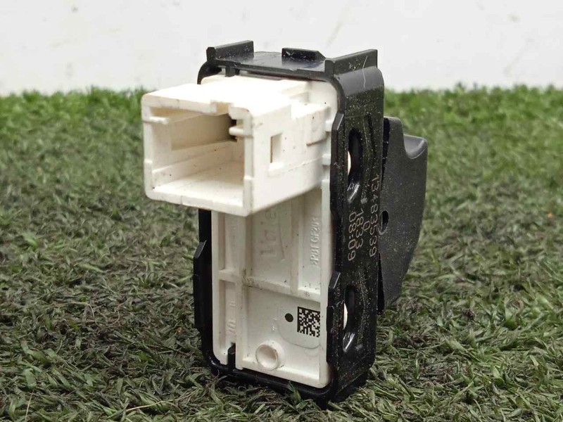 Recambio de mando elevalunas trasero izquierdo para opel crossland x 1.2 referencia OEM IAM 13483539 4.PINES 