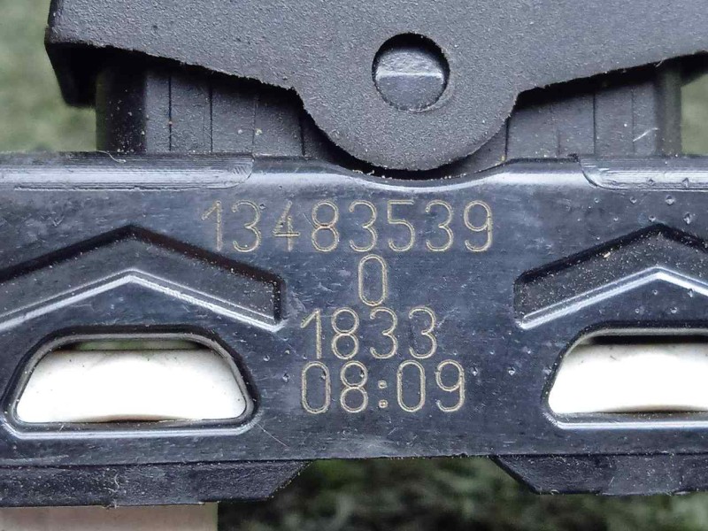 Recambio de mando elevalunas trasero izquierdo para opel crossland x 1.2 referencia OEM IAM 13483539 4.PINES 