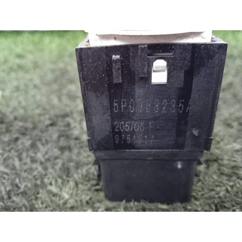 Recambio de warning para seat leon (1p1) 1.9 tdi referencia OEM IAM 5P0953235A 4.PINES 