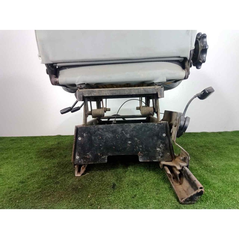 Recambio de asiento delantero izquierdo para ford transit, caja abierta 1995 2.5 diesel referencia OEM IAM  TELA 