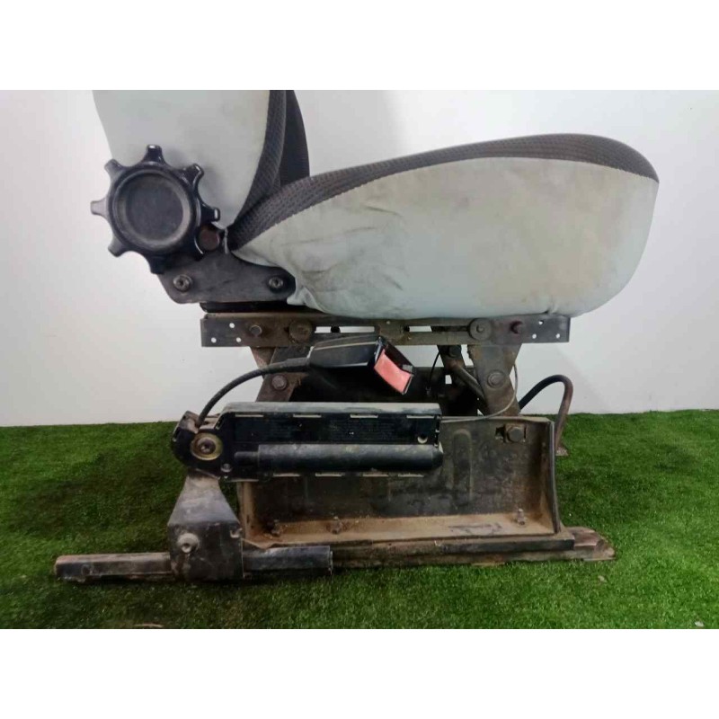 Recambio de asiento delantero izquierdo para ford transit, caja abierta 1995 2.5 diesel referencia OEM IAM  TELA 