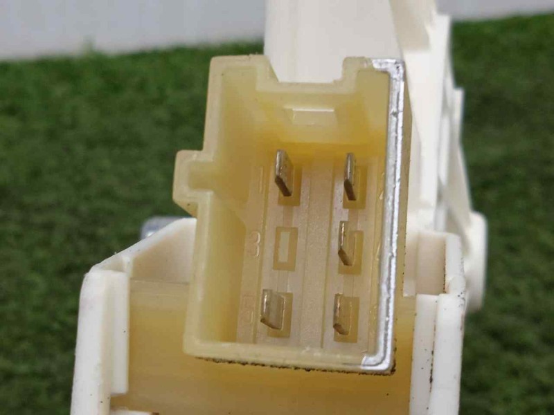 Recambio de motor elevalunas delantero derecho para mercedes-benz clase r (w251) 3.0 cdi cat referencia OEM IAM A2518200842-9970