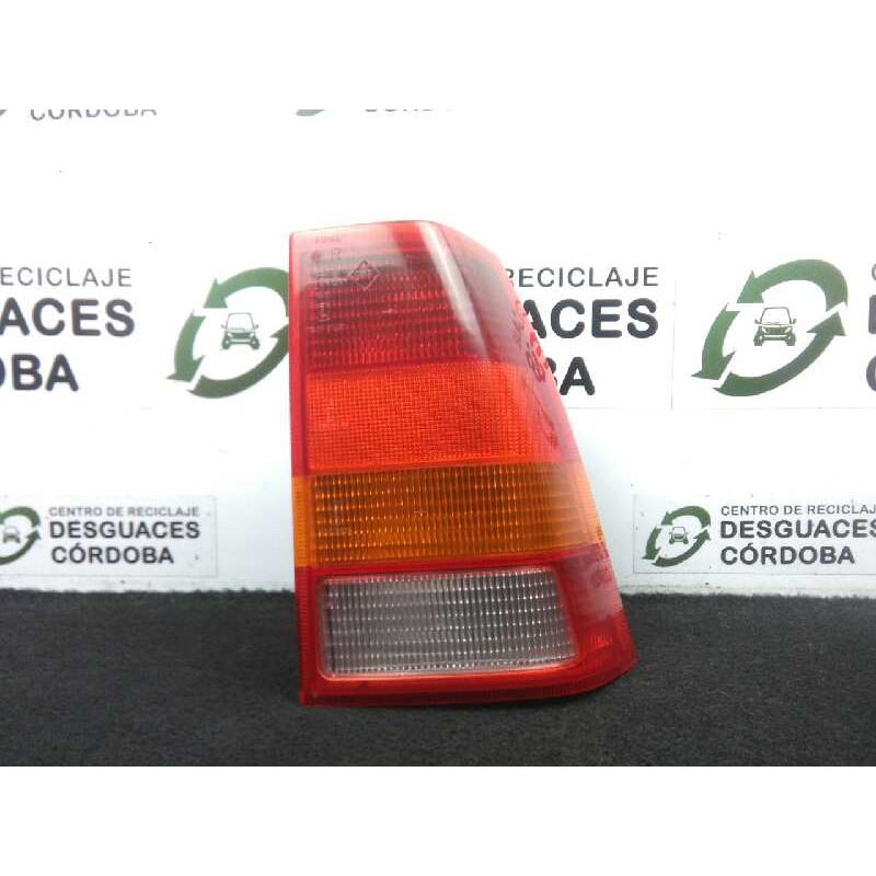 Recambio de piloto trasero derecho para opel kadett e 1.6 referencia OEM IAM  4.PUERTAS 