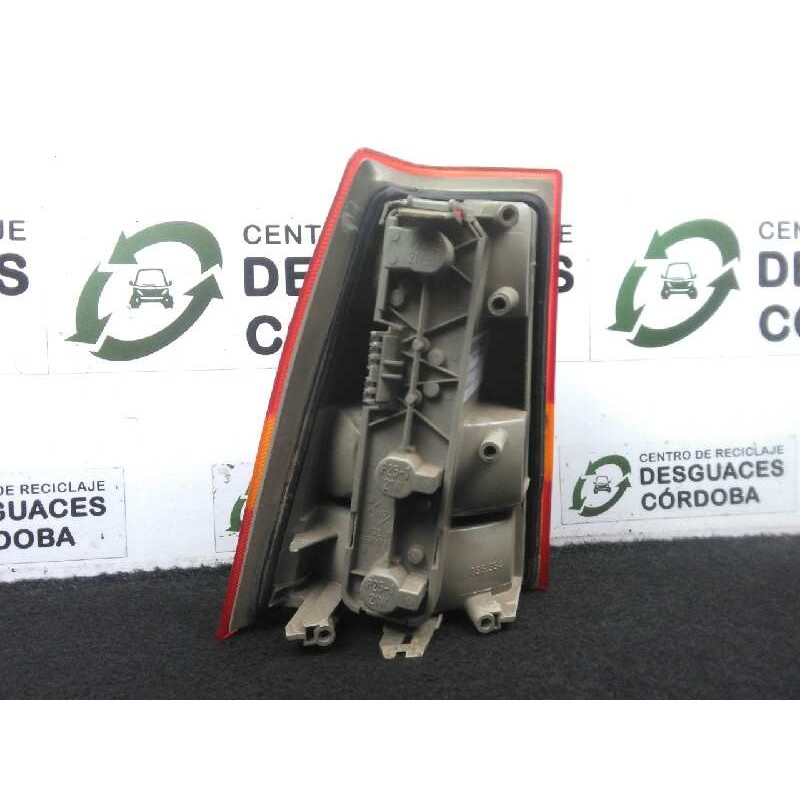 Recambio de piloto trasero derecho para opel kadett e 1.6 referencia OEM IAM  4.PUERTAS 