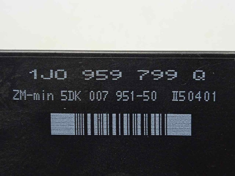 Recambio de modulo confort para volkswagen golf iv berlina (1j1) 1.9 tdi referencia OEM IAM 1J0959799Q-5DK00795150  