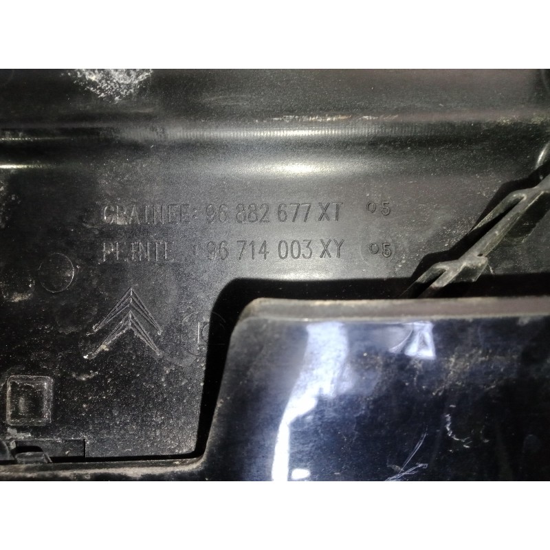 Recambio de aleron trasero para citroën c4 lim. 1.6 blue-hdi fap referencia OEM IAM 96882677XT-96714003XY  