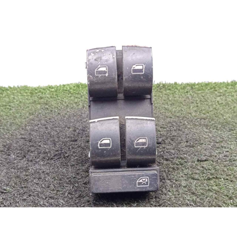 Recambio de mando elevalunas delantero izquierdo para audi a4 berlina (8e) 1.9 tdi referencia OEM IAM 8Z0959851D 4.BOTONES 