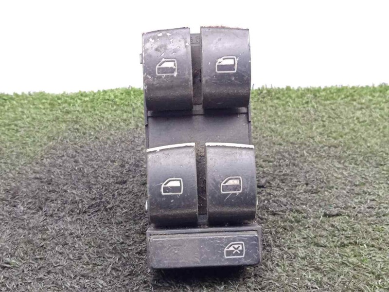 Recambio de mando elevalunas delantero izquierdo para audi a4 berlina (8e) 1.9 tdi referencia OEM IAM 8Z0959851D 4.BOTONES 