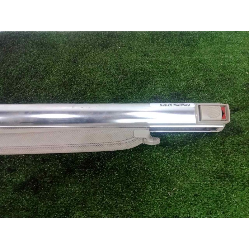 Recambio de bandeja trasera para lexus is200 (gxe10) sport cross referencia OEM IAM 6491053010A1 ENROLLABLE 