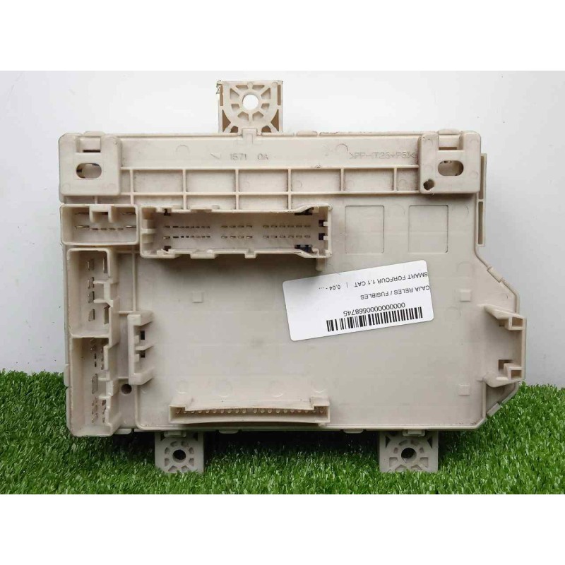 Recambio de caja reles / fusibles para smart forfour 1.1 cat referencia OEM IAM A4545400024-MN108328  