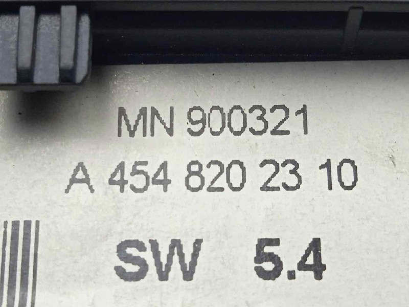 Recambio de warning para smart forfour 1.1 cat referencia OEM IAM MN900321-A4548202310  