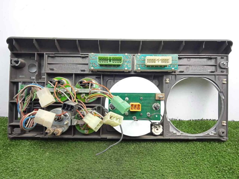 Recambio de cuadro instrumentos para iveco eurocargo 5.9 diesel referencia OEM IAM 98472688  