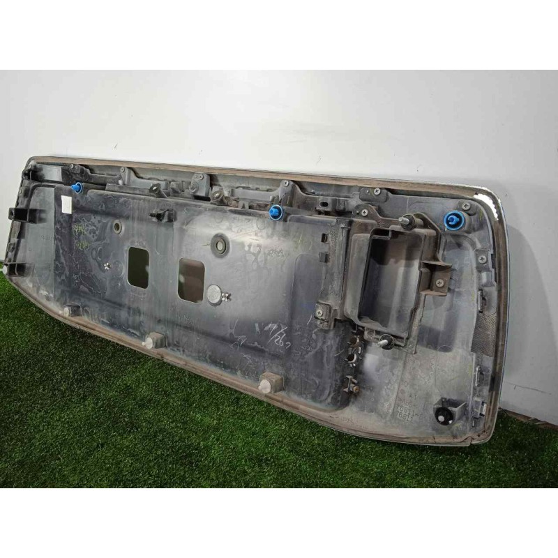 Recambio de moldura para toyota land cruiser (j15) 3.0 turbodiesel cat referencia OEM IAM 7681160902A1-7681160904A1 PORTON 