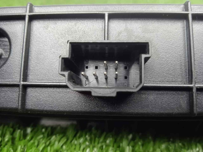 Recambio de warning para smart forfour 1.1 cat referencia OEM IAM MN900321-A4548202310  