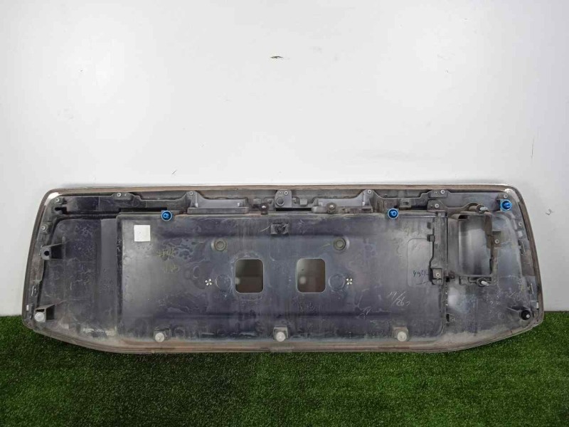 Recambio de moldura para toyota land cruiser (j15) 3.0 turbodiesel cat referencia OEM IAM 7681160902A1-7681160904A1 PORTON 