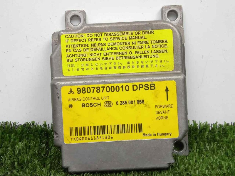Recambio de centralita airbag para mitsubishi colt cabrio czc 1.5 cat referencia OEM IAM 0285001936-9807870010  