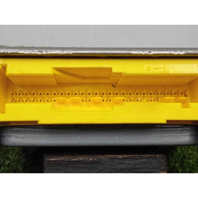 Recambio de centralita airbag para mitsubishi colt cabrio czc 1.5 cat referencia OEM IAM 0285001936-9807870010  