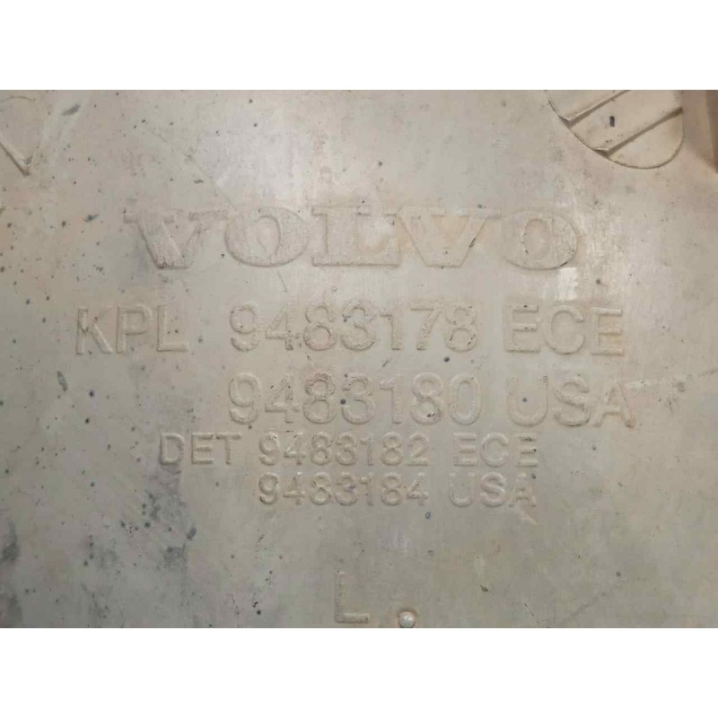 Recambio de piloto delantero izquierdo para volvo s70 berlina 2.5 turbodiesel referencia OEM IAM 9483178 97-01 