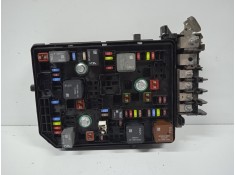 Recambio de caja reles / fusibles para opel astra k lim. 5türig selective referencia OEM IAM 39040853-8639800000000U-812461952  