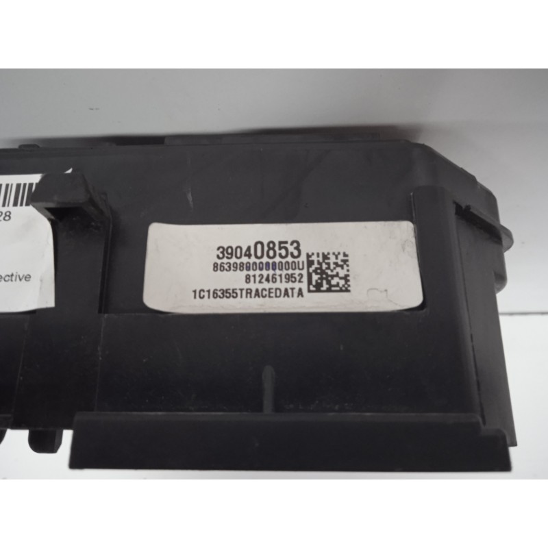 Recambio de caja reles / fusibles para opel astra k lim. 5türig selective referencia OEM IAM 39040853-8639800000000U-812461952  