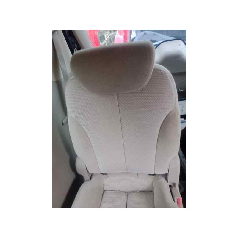 Recambio de asientos tercera fila para kia carnival 2.9 crdi cat referencia OEM IAM  TRASERO.DERECHO TELA
