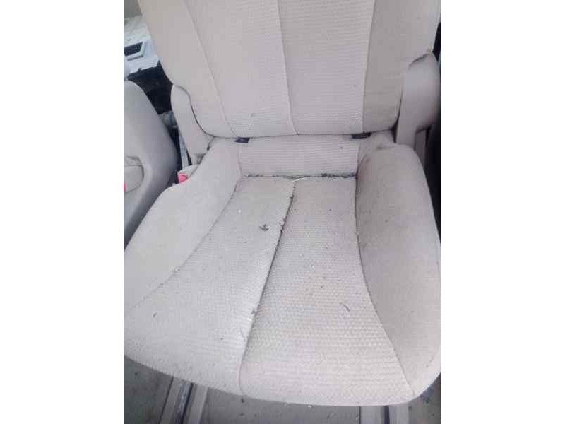 Recambio de asientos tercera fila para kia carnival 2.9 crdi cat referencia OEM IAM  TRASERO.IZQUIERDO TELA