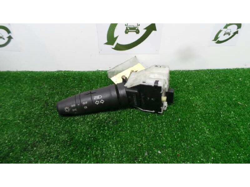 Recambio de mando luces para nissan cabstar 09.06 referencia OEM IAM 7205SD 06-13 