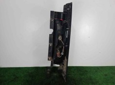 Recambio de piloto trasero izquierdo para renault trafic combi 1.6 dci diesel referencia OEM IAM 265556737R-93867974   2