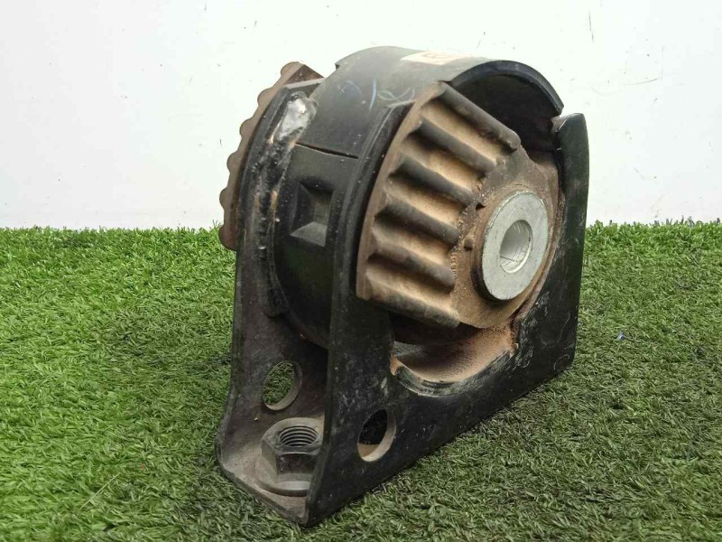 Recambio de soporte motor para toyota rav 4 2.2 d-4d cat referencia OEM IAM 1236126120  