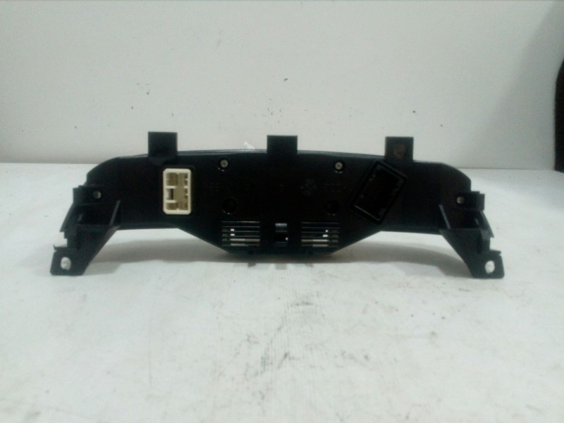 Recambio de warning para fiat punto berlina (188) 1.2 cat referencia OEM IAM 0735268024-5003818 SIN USAR 