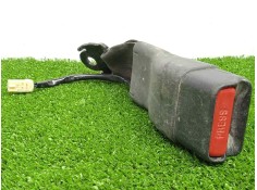 Recambio de enganche cinturon trasero derecho para mitsubishi l 200 2.4 di-d cat referencia OEM IAM 7000F227XA  