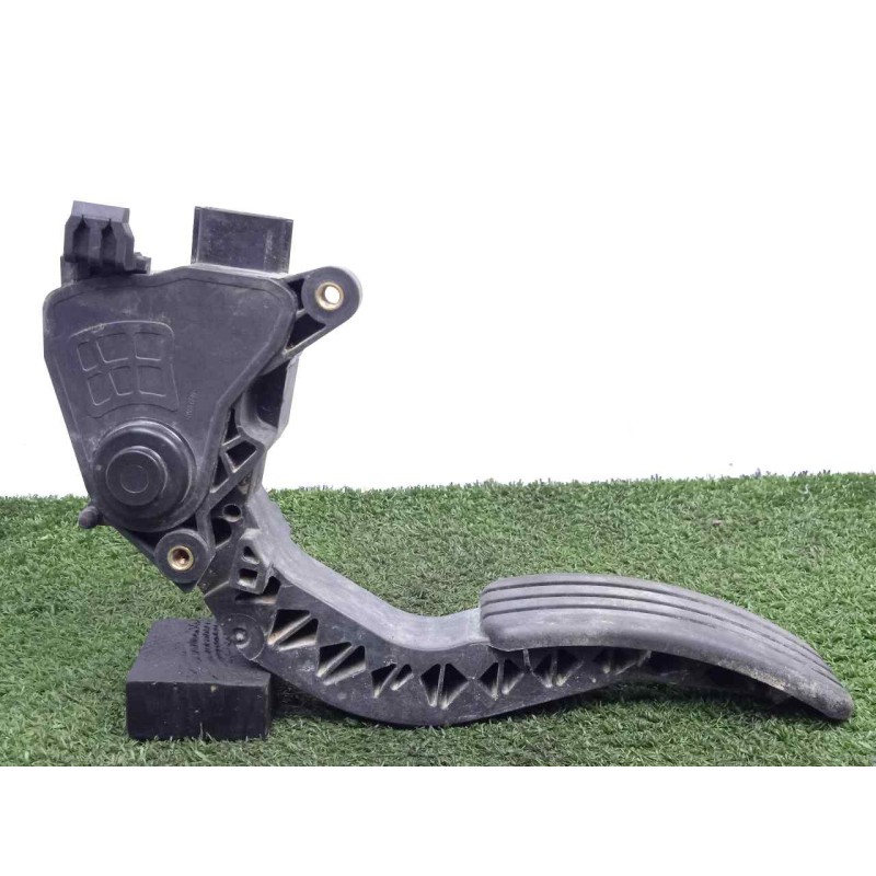 Recambio de potenciometro pedal para renault trafic combi 1.6 dci diesel referencia OEM IAM 180020024R 6.PINES 