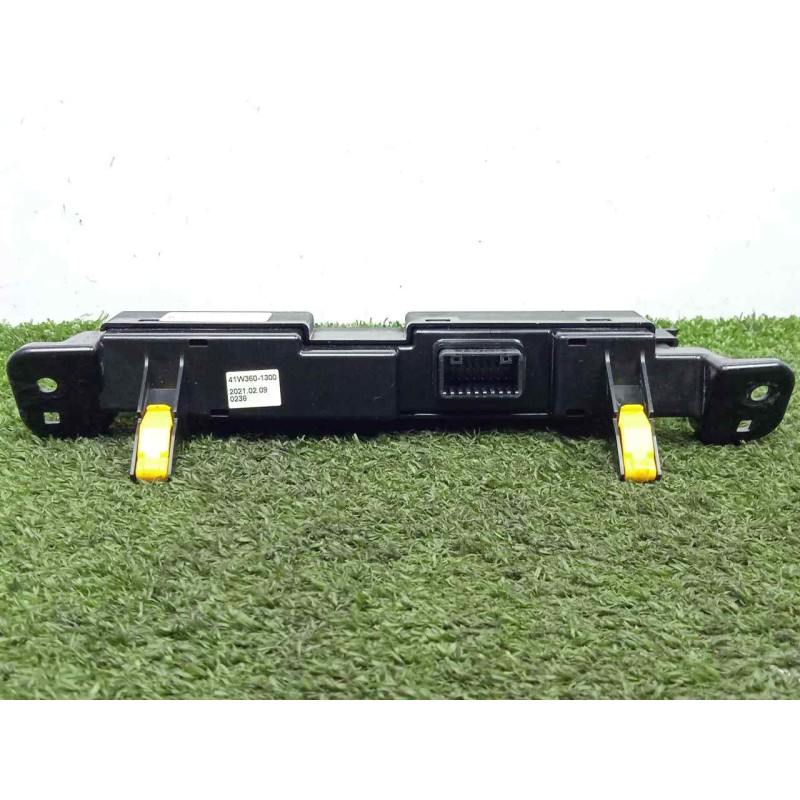 Recambio de warning para kia ceed 1.0 tgdi cat referencia OEM IAM 93600J7000WK  